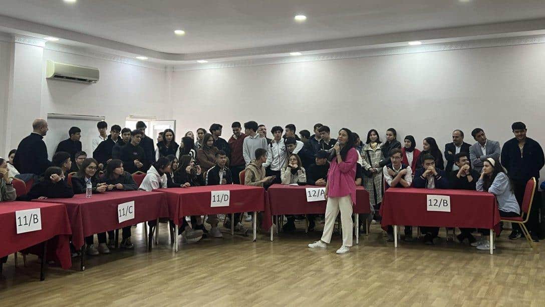 Ortak Türkmen-Türk Okulu'nda İngilizce Günü Etkinliği